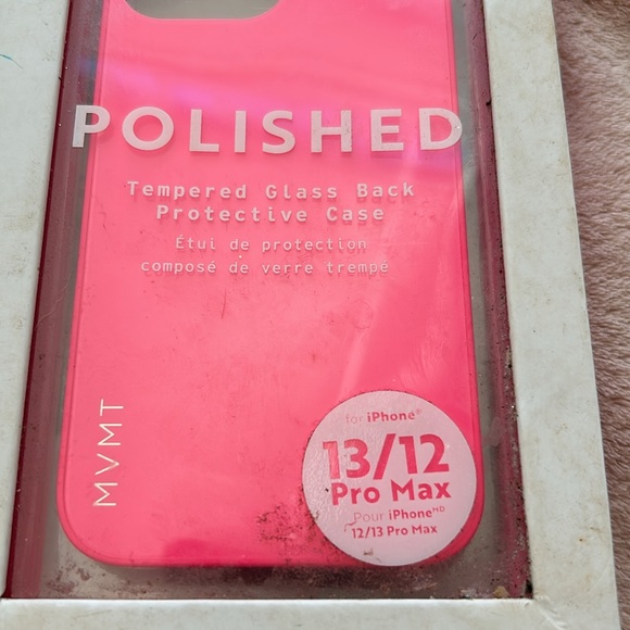 MVMT POLISHED Tempered Glass IPhone 13/12 Pro Max - Picture 3 of 8